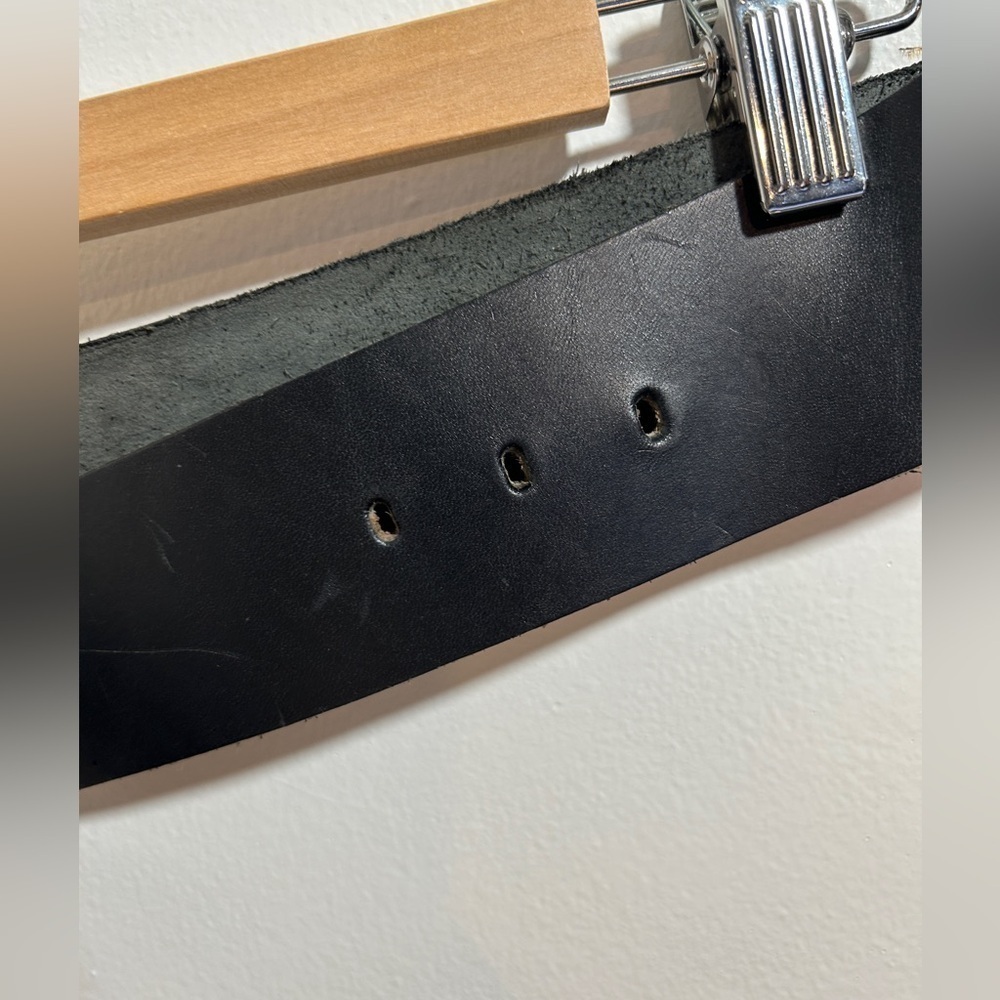 Black leather belt size S/M - Picture 2 of 7